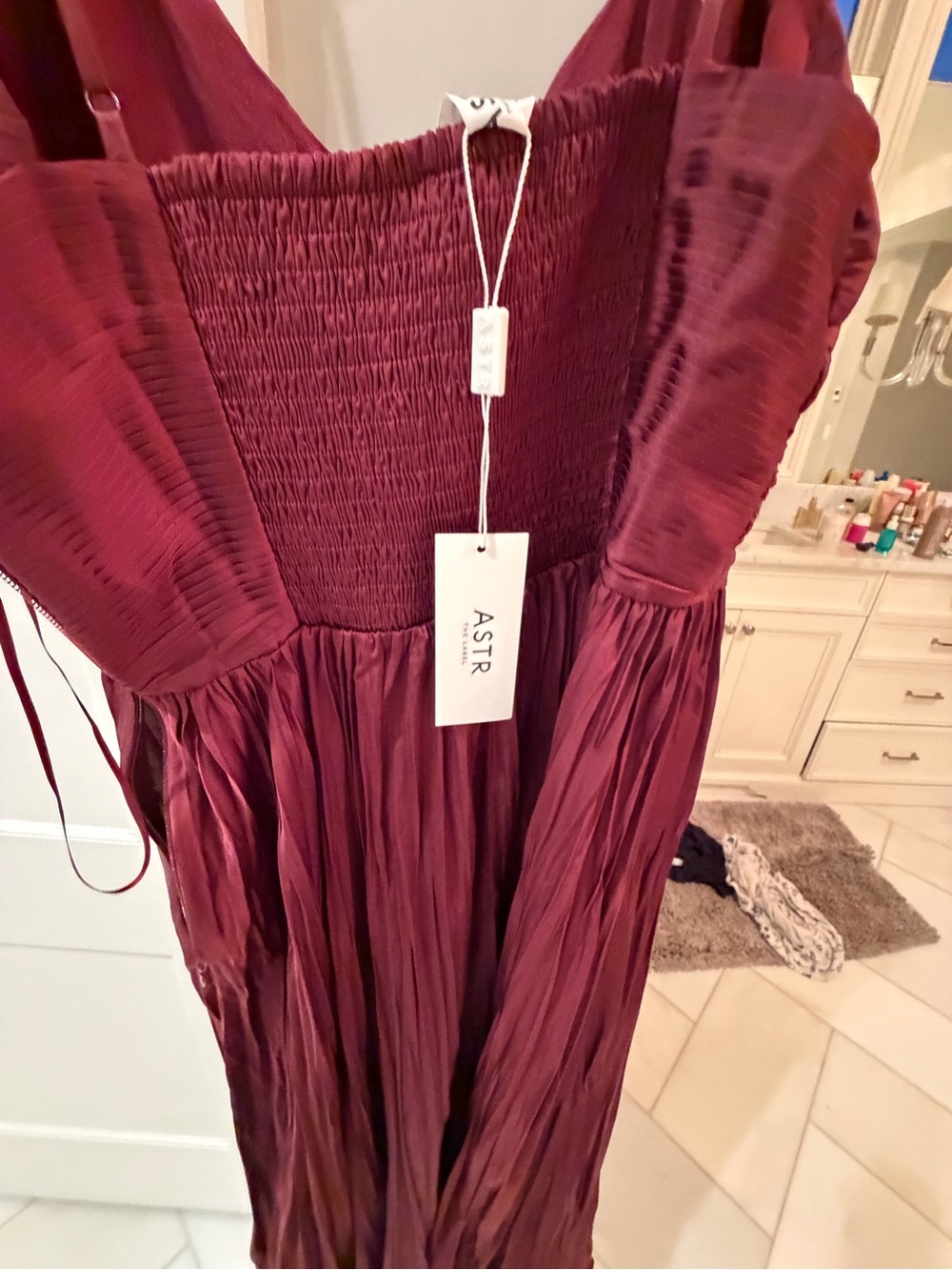 Astr the label Maeve pleated dress - Picture 5 of 6